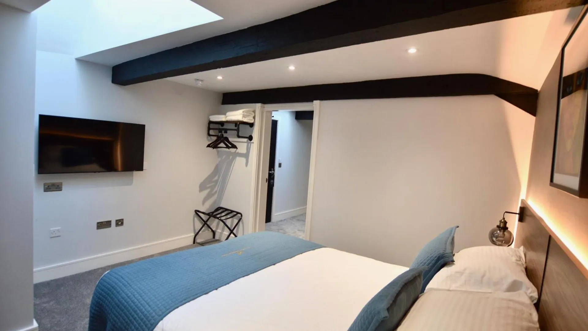 The Abbots Boutique Hotel سيلبي