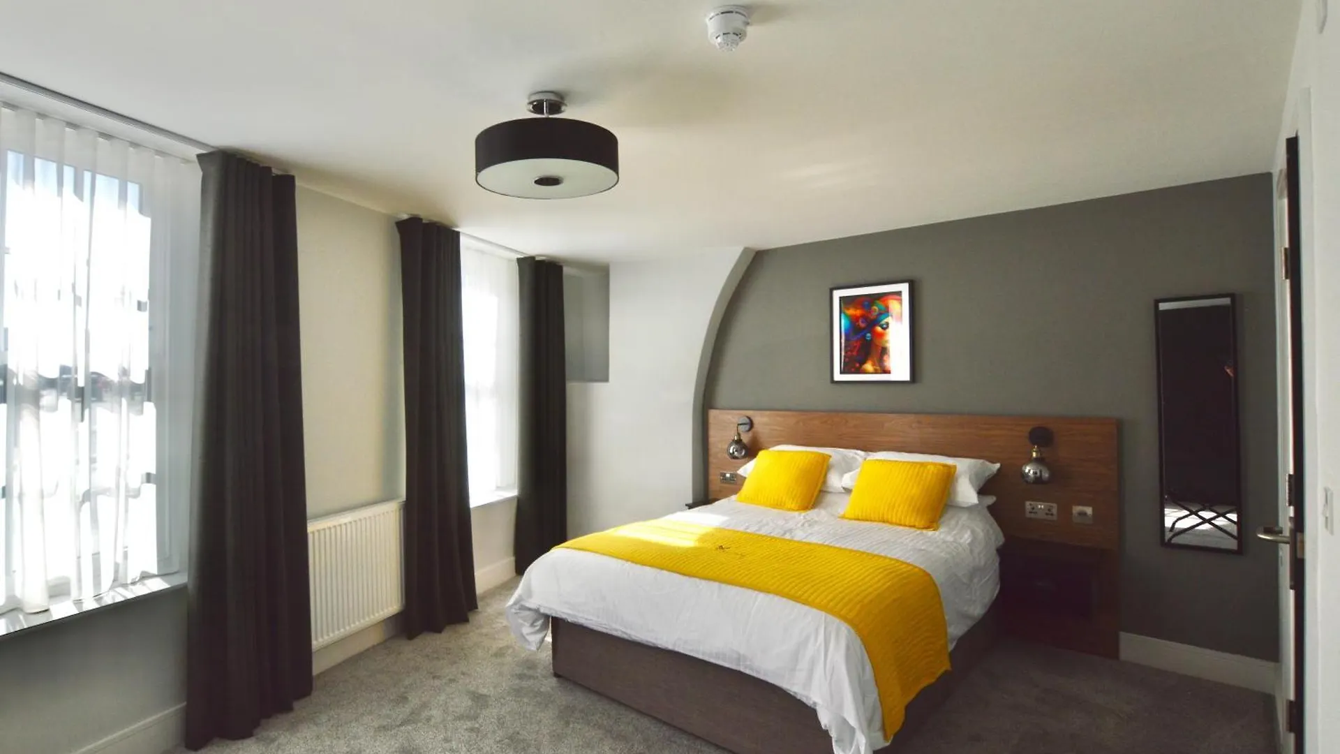 The Abbots Boutique Hotel سيلبي